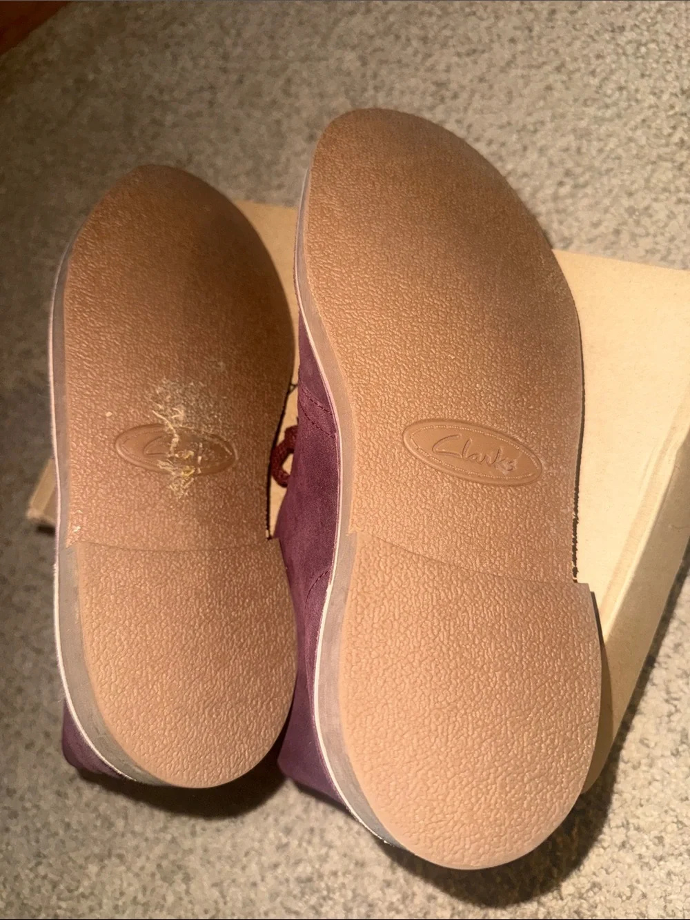 Clarks Plum Suede Desert Chukka Boots Size 7